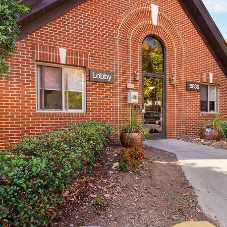 Extended Stay America Select Suites - Charlotte - Tyvola Rd - Executive Park Zewnętrze zdjęcie