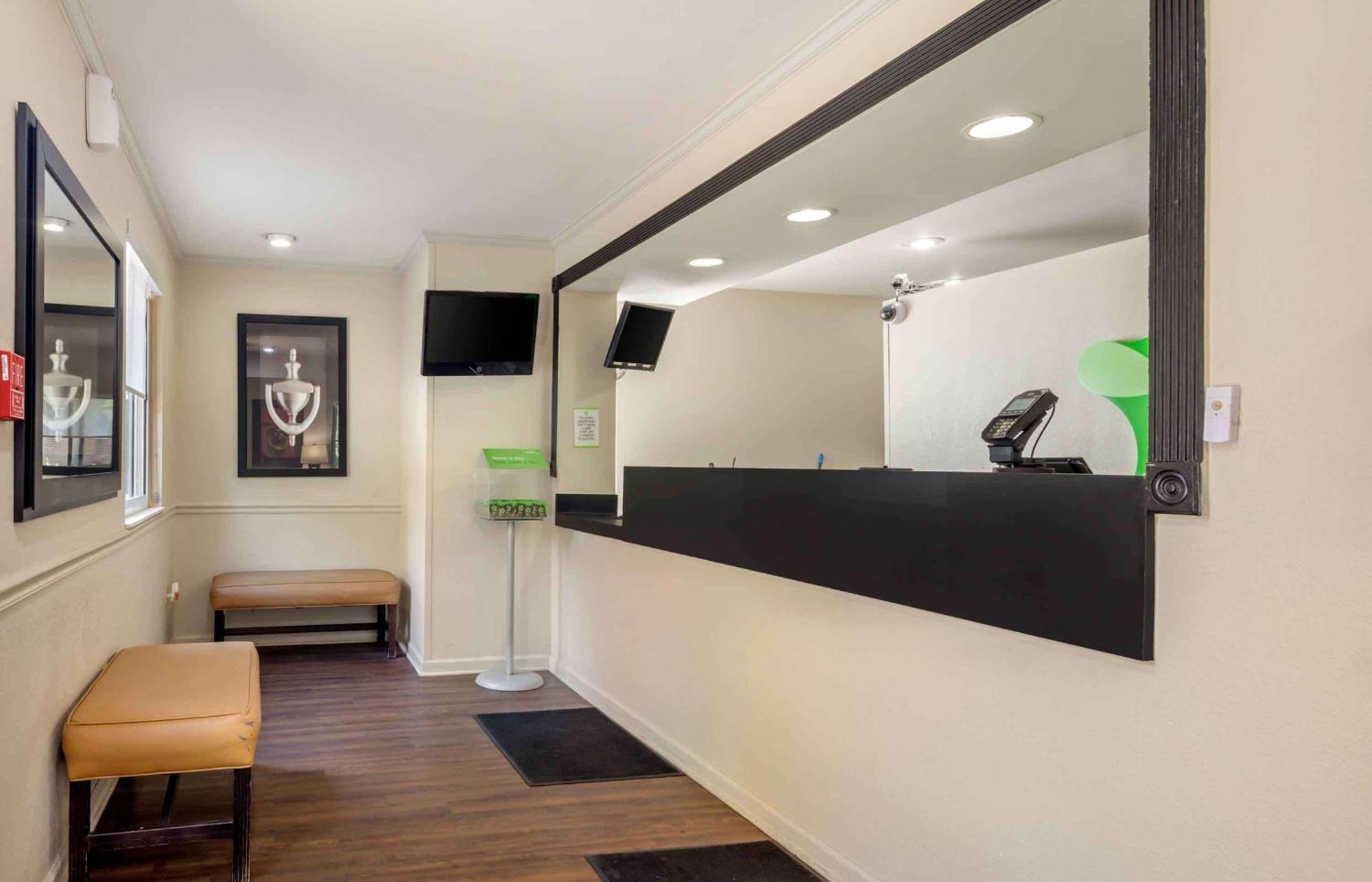 Extended Stay America Select Suites - Charlotte - Tyvola Rd - Executive Park Zewnętrze zdjęcie