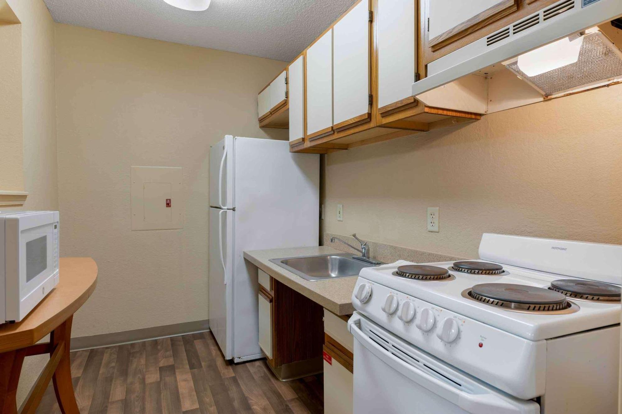 Extended Stay America Select Suites - Charlotte - Tyvola Rd - Executive Park Zewnętrze zdjęcie