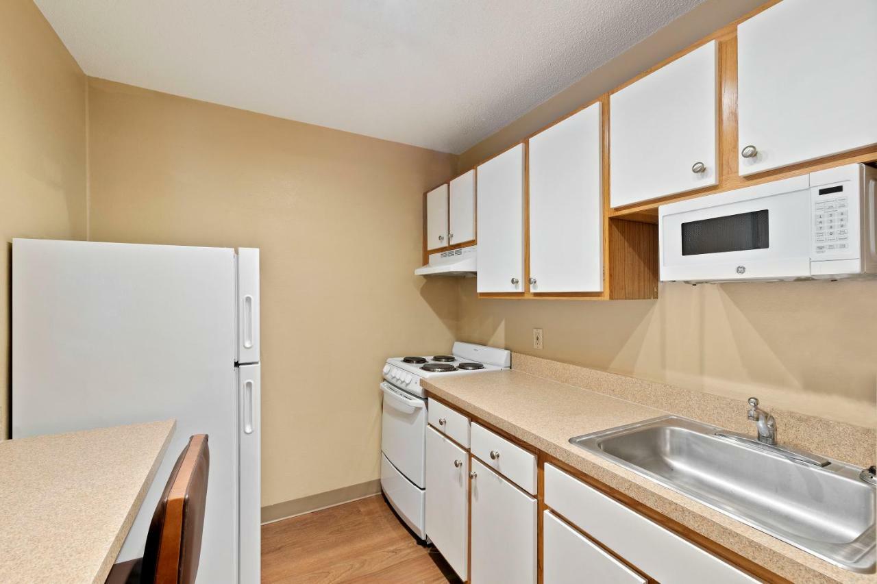 Extended Stay America Select Suites - Charlotte - Tyvola Rd - Executive Park Zewnętrze zdjęcie