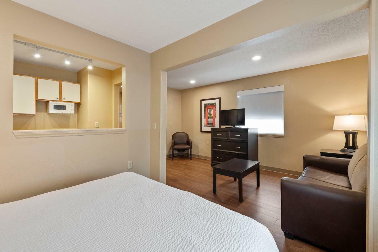 Extended Stay America Select Suites - Charlotte - Tyvola Rd - Executive Park Zewnętrze zdjęcie